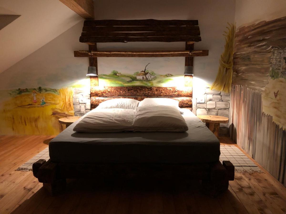 Vamis Hotel Gornji Petrovci Room photo